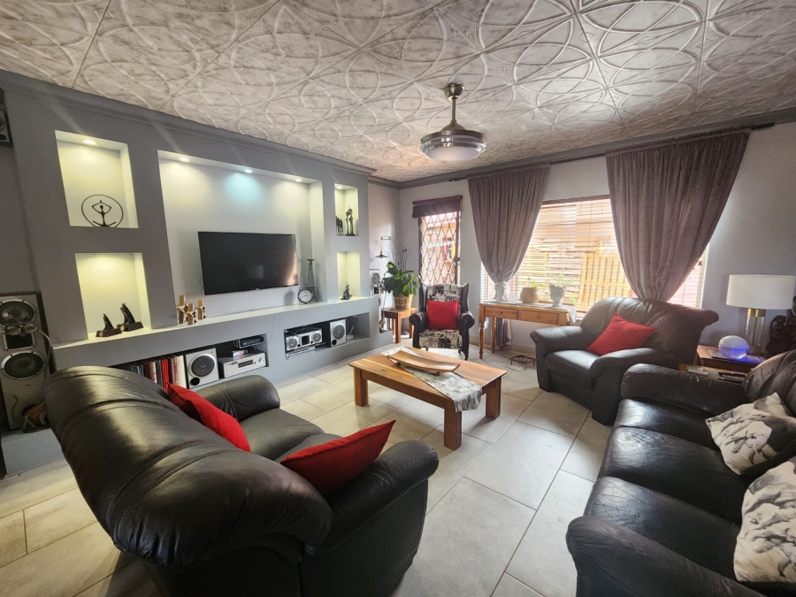 3 Bedroom Property for Sale in Kathu Northern Cape